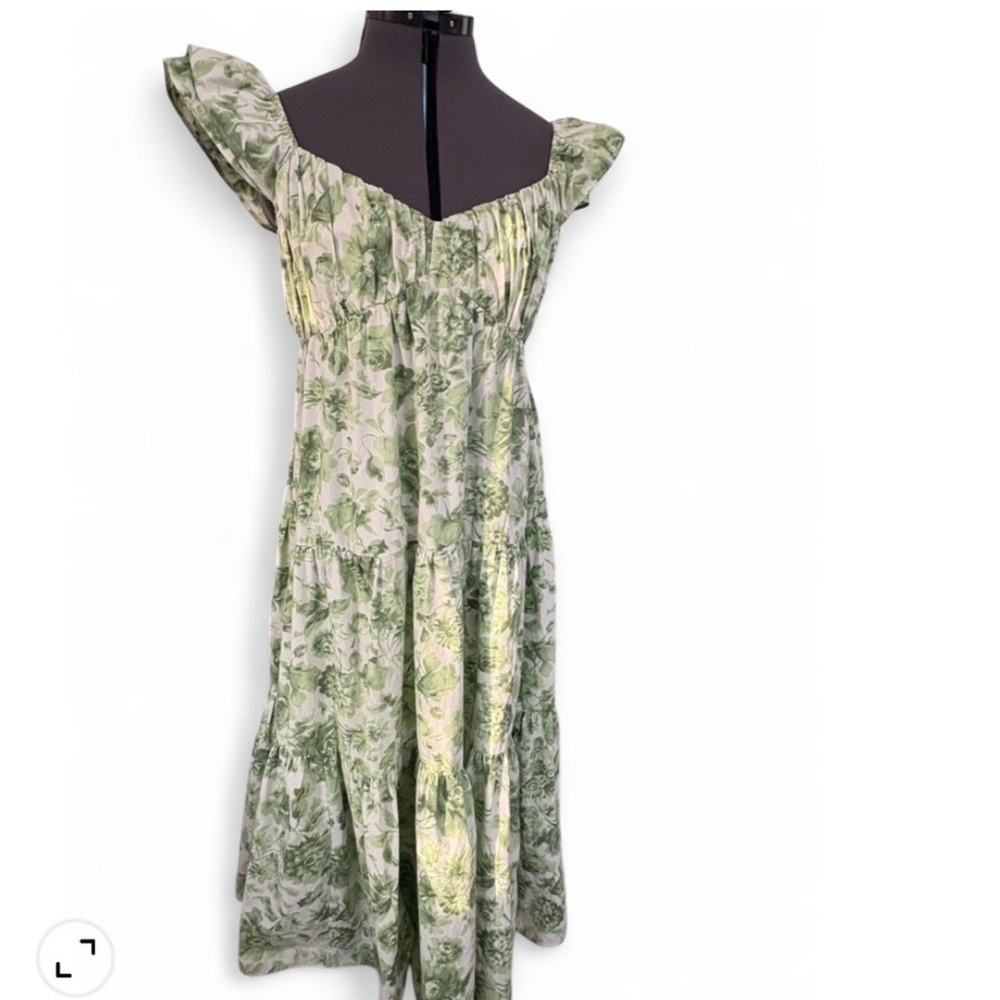 Abercrombie and Fitch Green Floral Maxi Dress Daydress Napdress